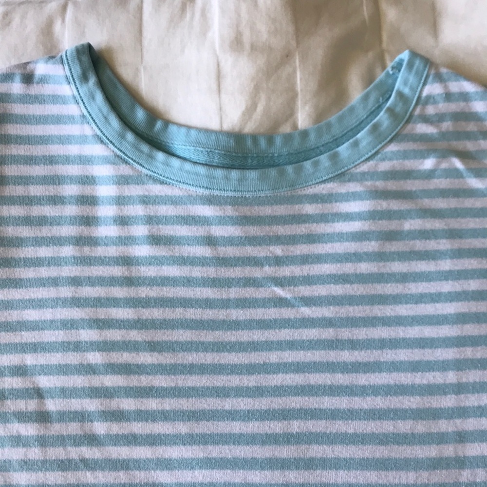 Lands’ End Shaped Fit Blue Stripe T 100% Cotton